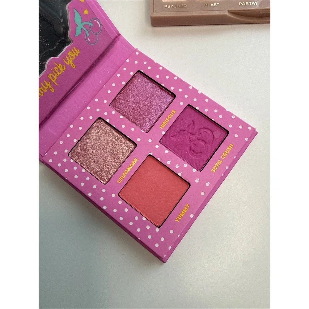 Lot Of Eyeshadow Naked Smiley Hello Kitty Color Pop